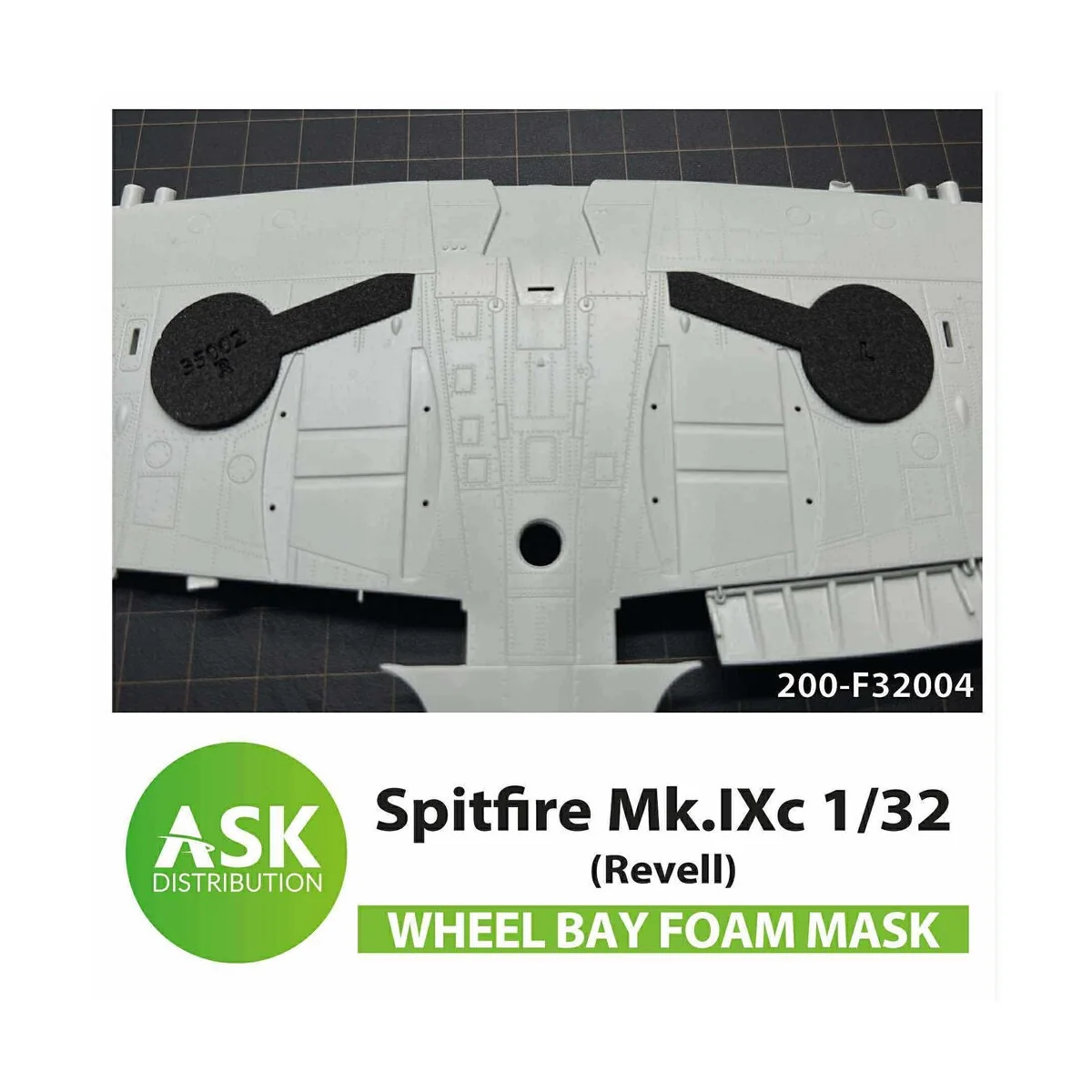 Spitfire Mk.IXc Wheel bays - FOAM flexibel express fit mask for Rev...