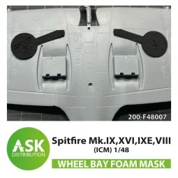 Spitfire Mk.IX, XVI, IXE, VIII FOAM flexibel wheel bay mask for ICM...