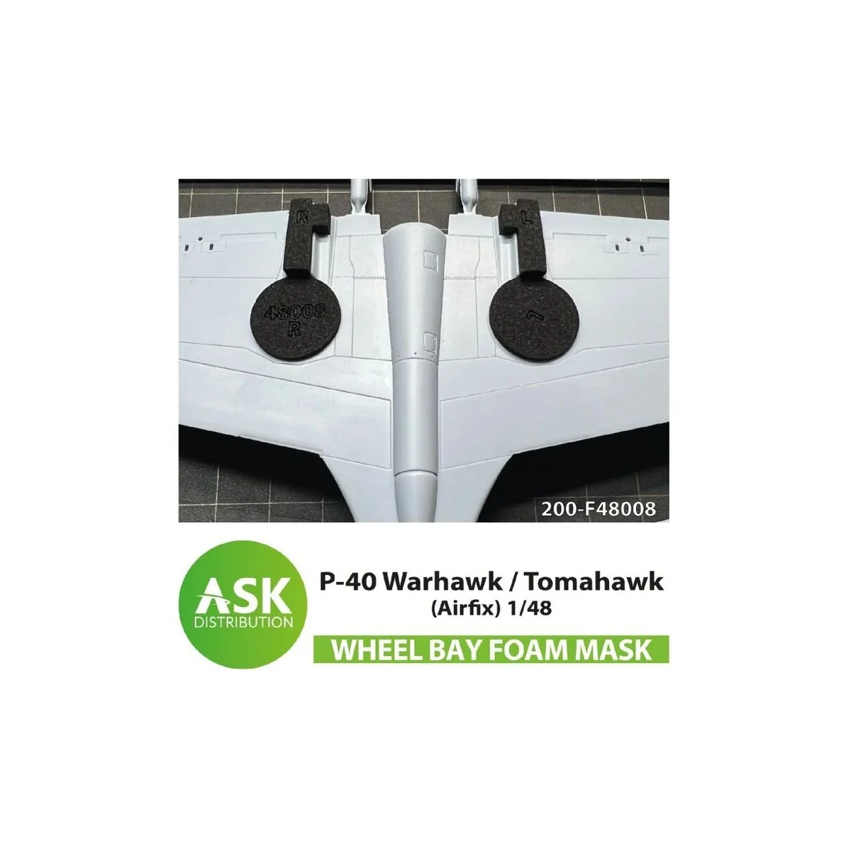 P-40 Warhawk / Tomahawk FOAM flexibel wheel bay mask for Airfix - A...
