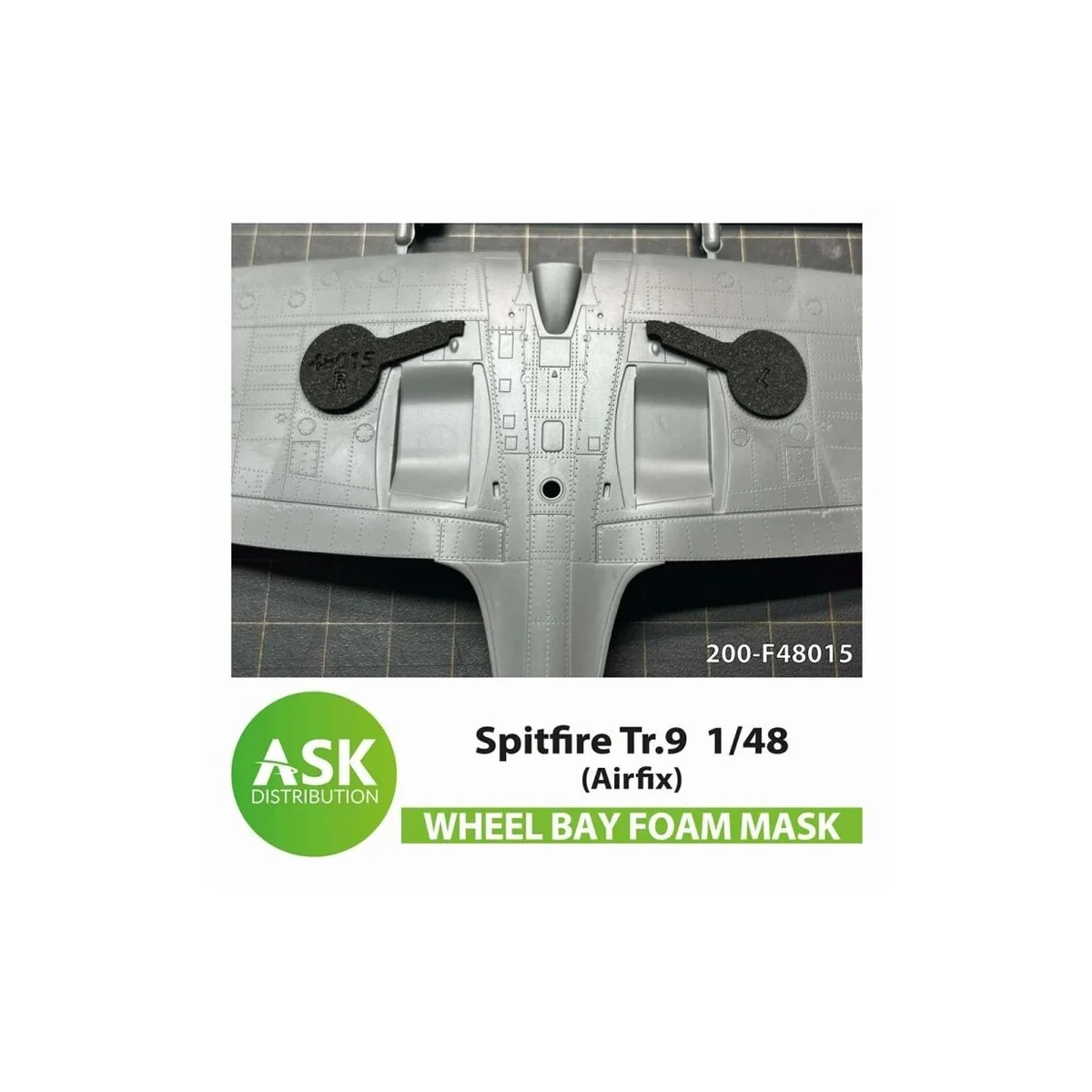 Spitfire Tr.9 FOAM flexibel wheel bay mask for Airfix - Art Scale K...