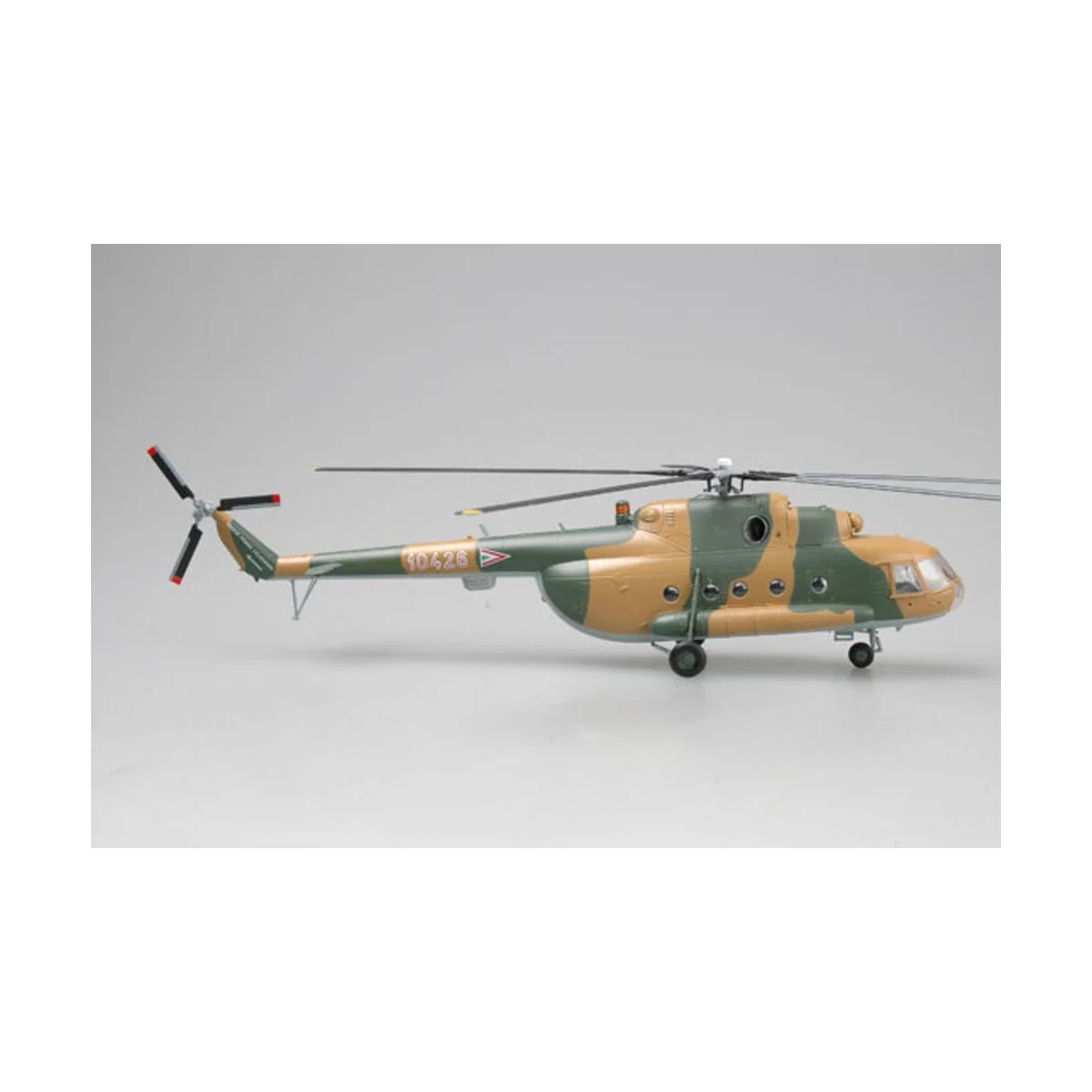 Mi-8 Hip-C Helicopter Hungarian Air, 1/72 - Easy Model 37041