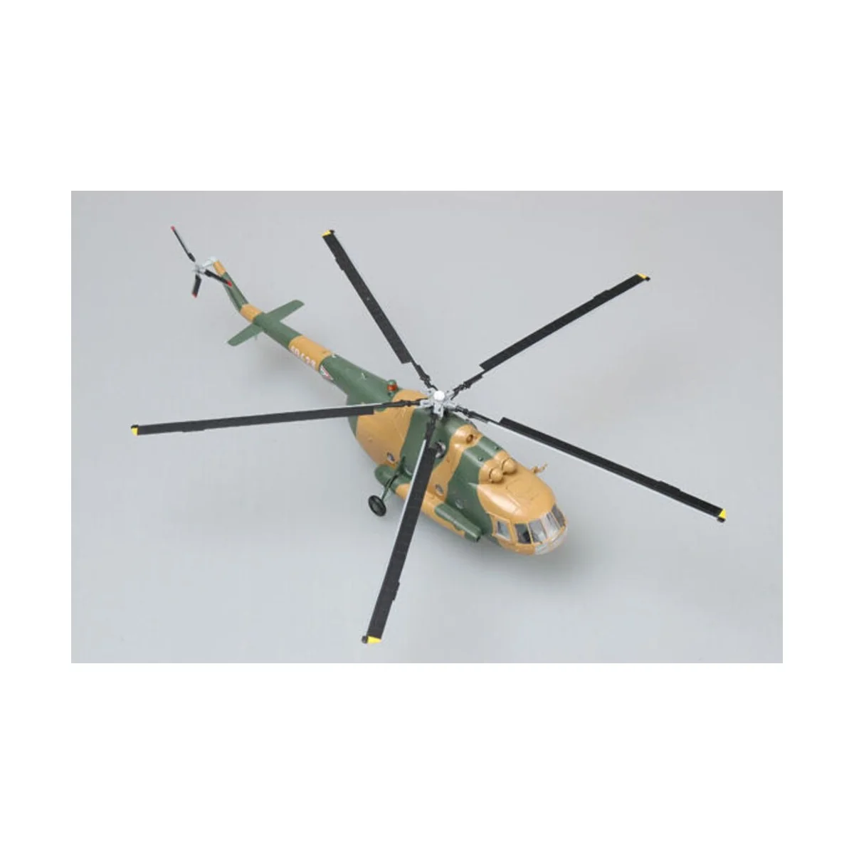 Mi-8 Hip-C Helicopter Hungarian Air, 1/72 - Easy Model 37041