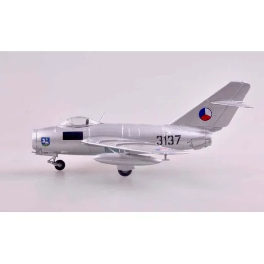 S103 CSSR Air Force, 1/72 - Easy Model 37132