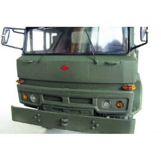 Chinesischer Raketenwerfer DF-21, 1/35 - Trumpeter 00202 Chinesischer Raketenwerfer DF-21, 1/35 - Trumpeter 00202