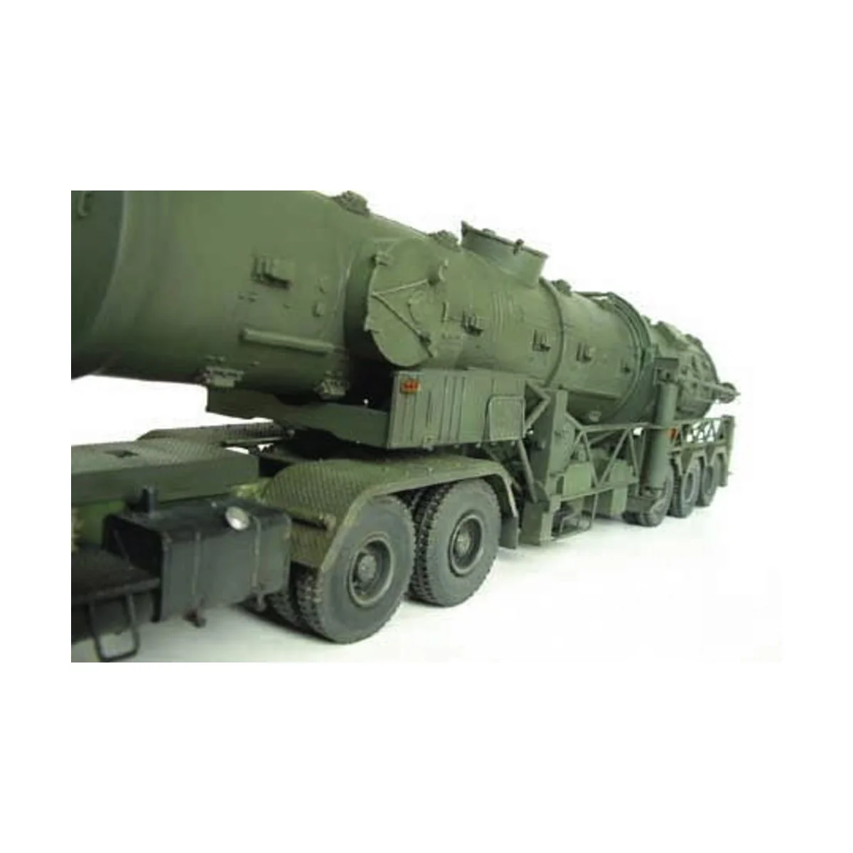 Chinesischer Raketenwerfer DF-21 - Trumpeter 00202