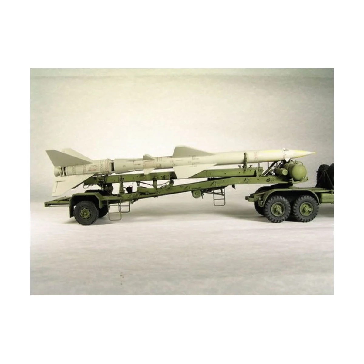 Chinesischer SA-2 Lenkraketentransporter - Trumpeter 00204