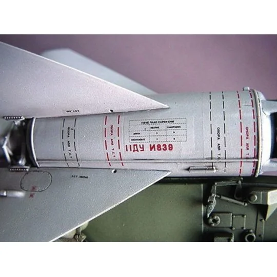 SA-2 Guideline Missile w/Launcher Cabin, 1/35 - Trumpeter 00206