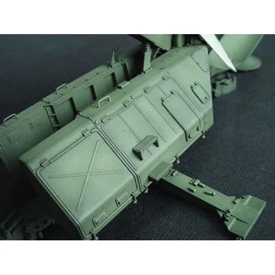 SA-2 Guideline Missile w/Launcher Cabin - Trumpeter 00206