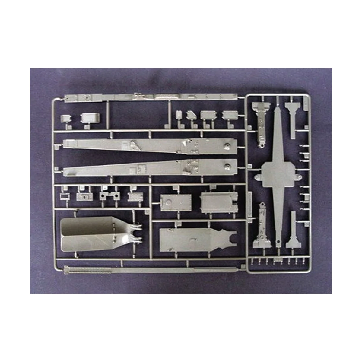 SA-2 Guideline Missile w/Launcher Cabin - Trumpeter 00206