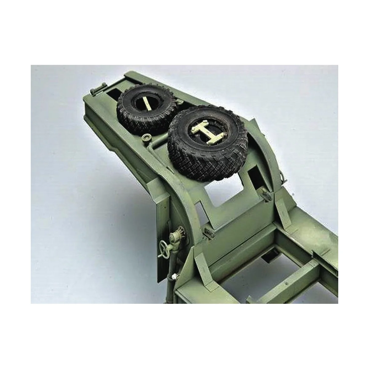 MAZ-537G intermediate Type - Trumpeter 00211