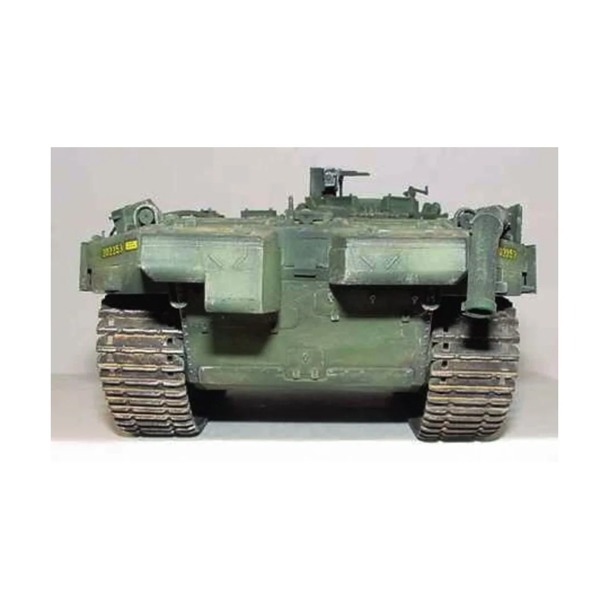 Schwedischer Strv 103B MBT, 1/35 - Trumpeter 00309 Schwedischer Strv 103B MBT, 1/35 - Trumpeter 00309