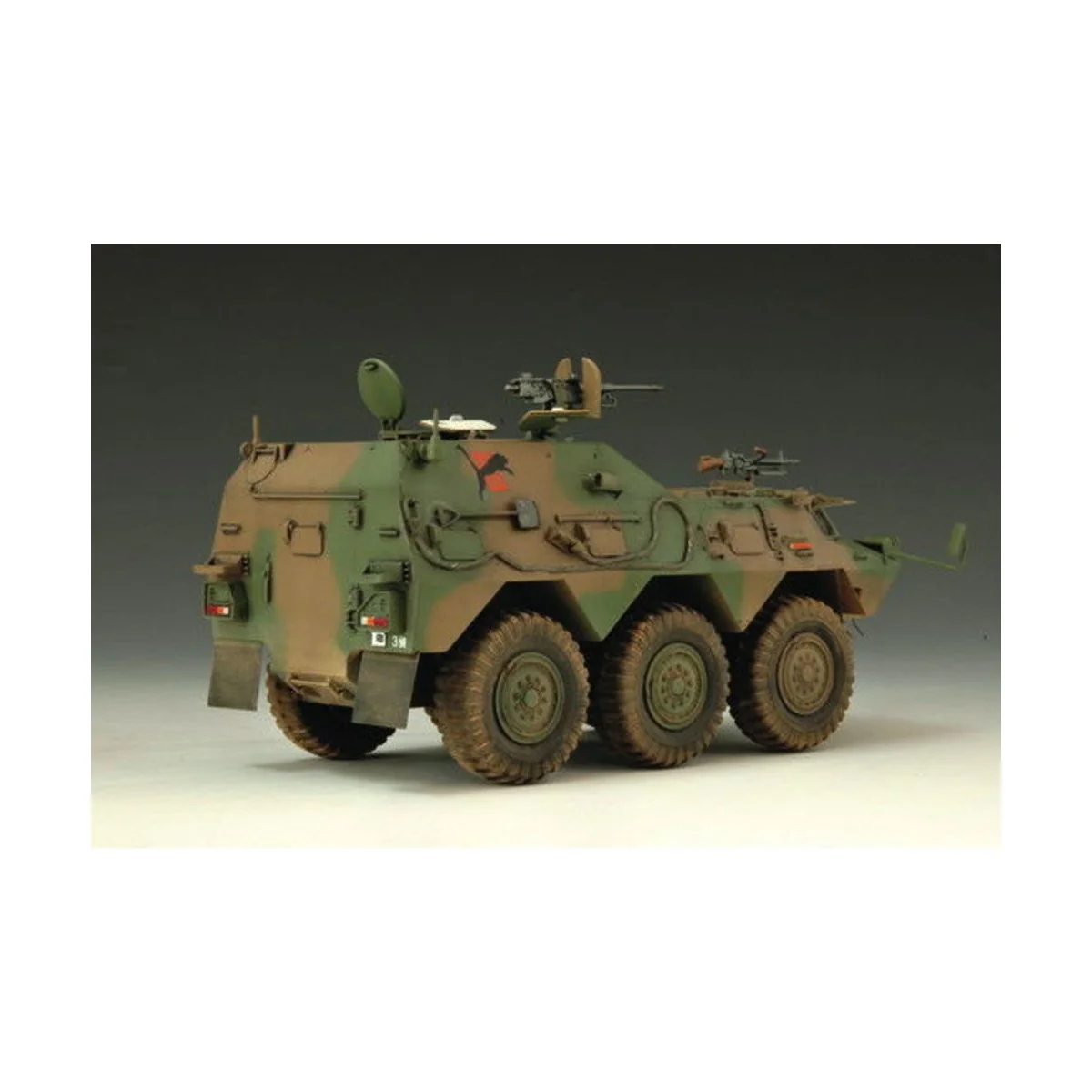 JGSDF Command Post, 1/35 - Trumpeter 00326 JGSDF Command Post, 1/35 - Trumpeter 00326