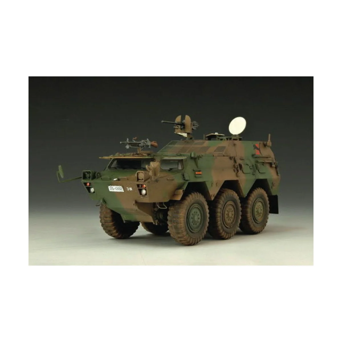 JGSDF Command Post, 1/35 - Trumpeter 00326 JGSDF Command Post, 1/35 - Trumpeter 00326