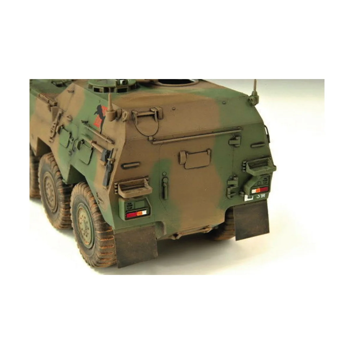 JGSDF Command Post, 1/35 - Trumpeter 00326 JGSDF Command Post, 1/35 - Trumpeter 00326