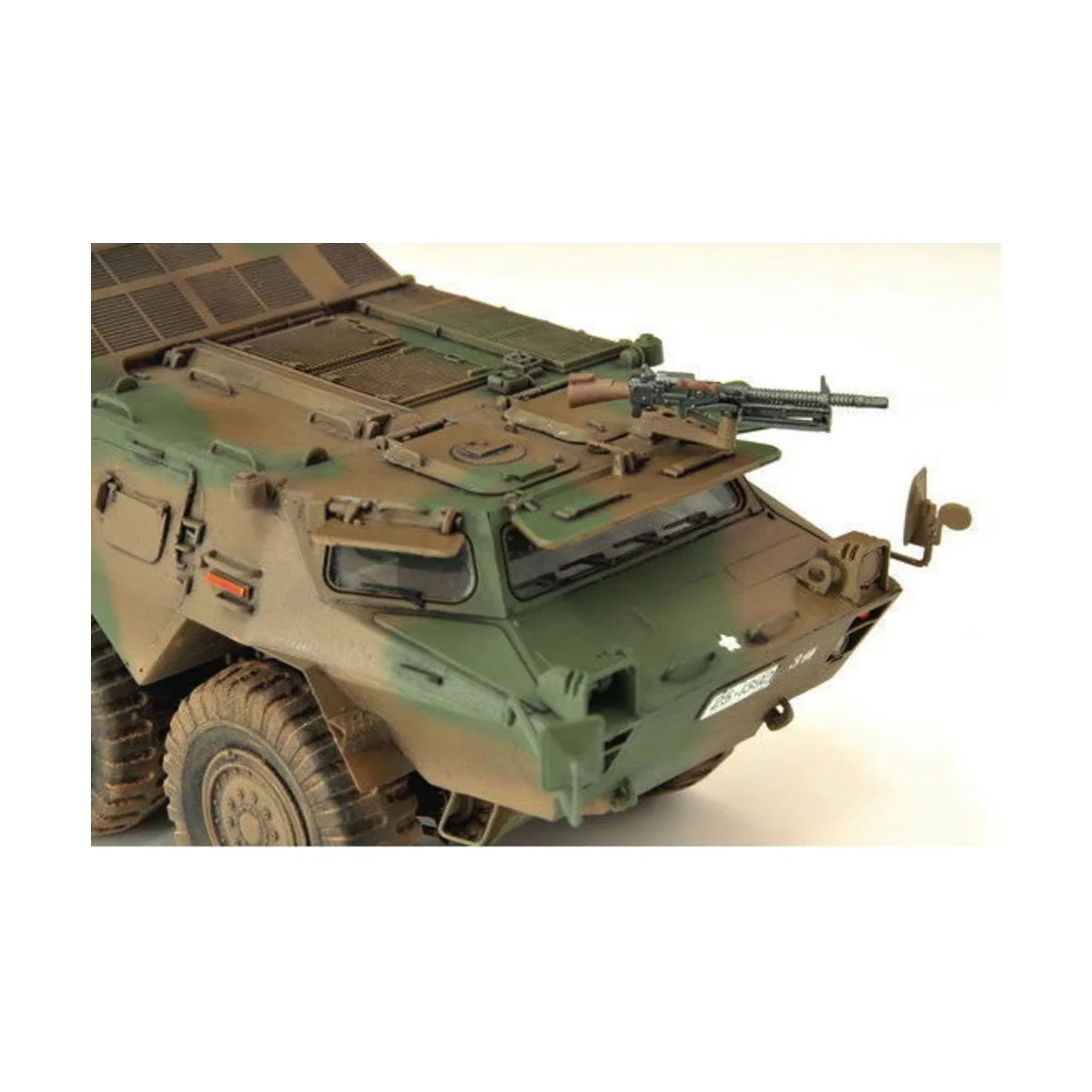 JGSDF Command Post, 1/35 - Trumpeter 00326 JGSDF Command Post, 1/35 - Trumpeter 00326