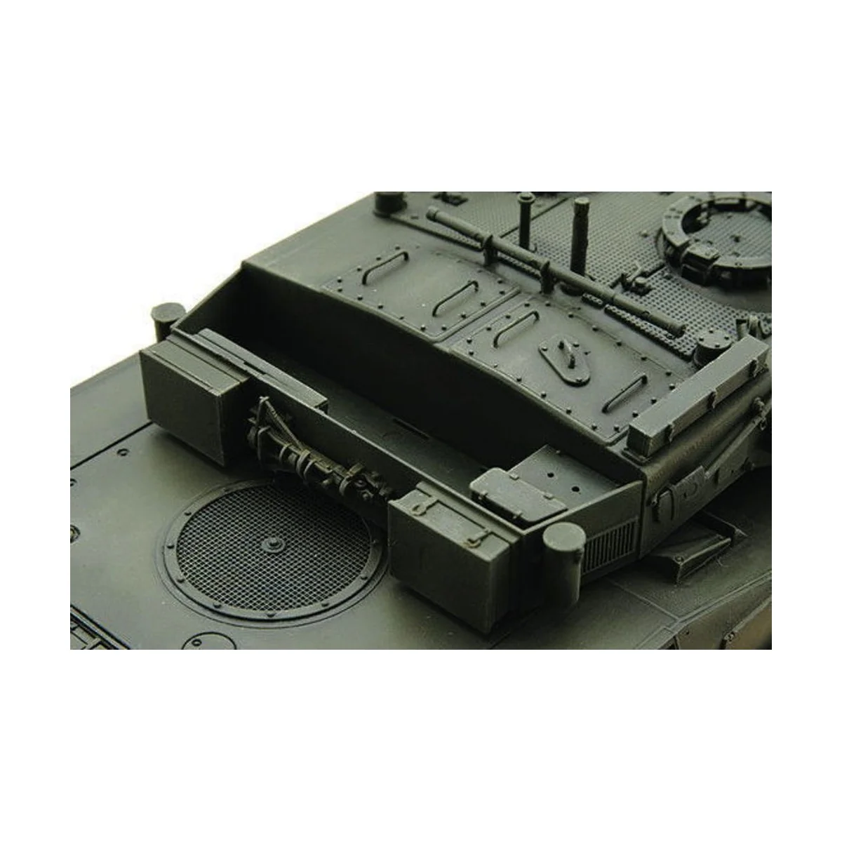 Italienischer Panzer C-1 Ariete, 1/35 - Trumpeter 00332 Italienischer Panzer C-1 Ariete, 1/35 - Trumpeter 00332