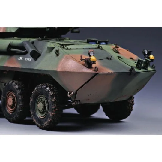 USMC LAV-25 ''Piranha 2'', 1/35 - Trumpeter 00349 USMC LAV-25 ''Piranha 2'', 1/35 - Trumpeter 00349