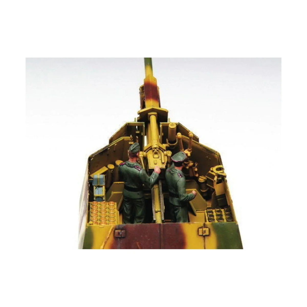 PzKpfw 39(H) 10, 5 cm LeFH18 (SFf) auf Geschützwagen, 1/35 - Trumpe...