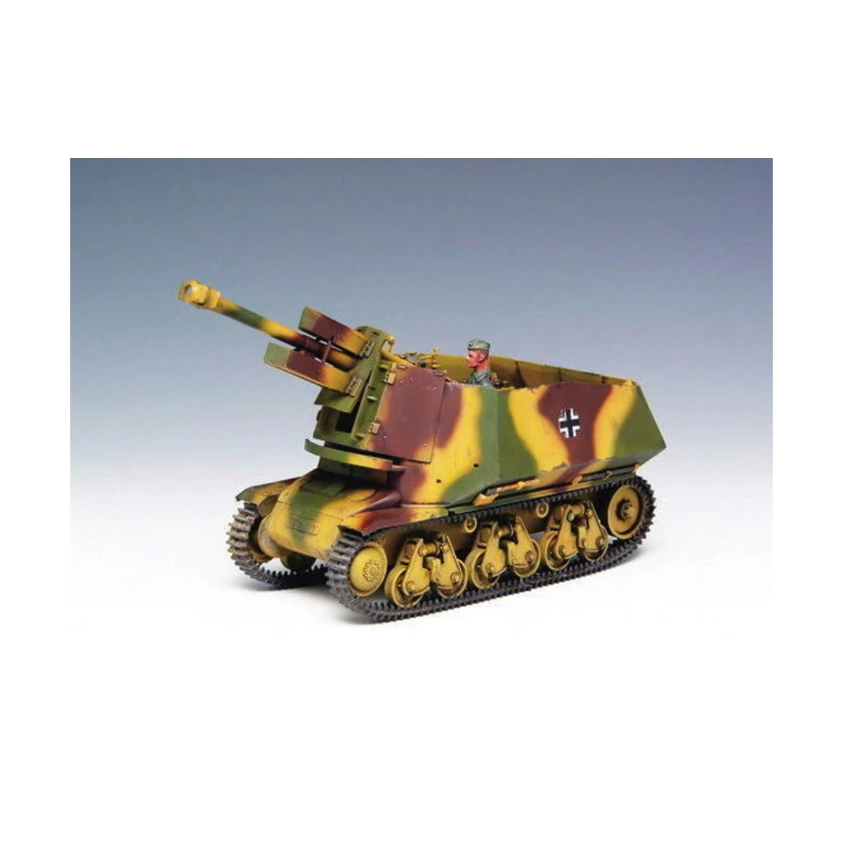 PzKpfw 39(H) 10, 5 cm LeFH18 (SFf) auf Geschützwagen, 1/35 - Trumpe...