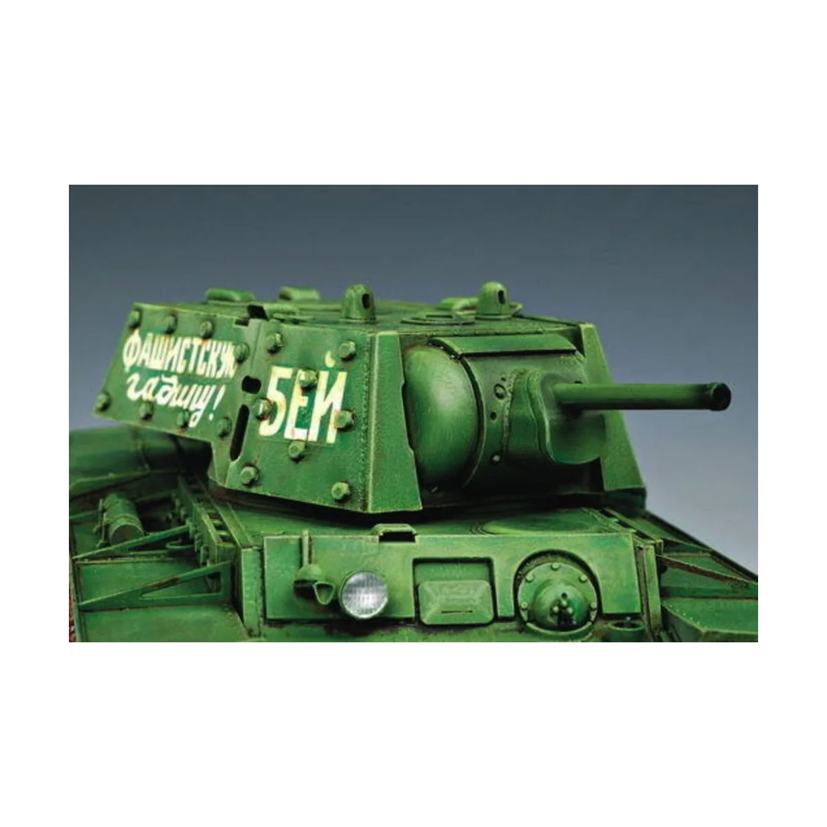 Russian KV-1's Ehkranami, 1/35 - Trumpeter 00357