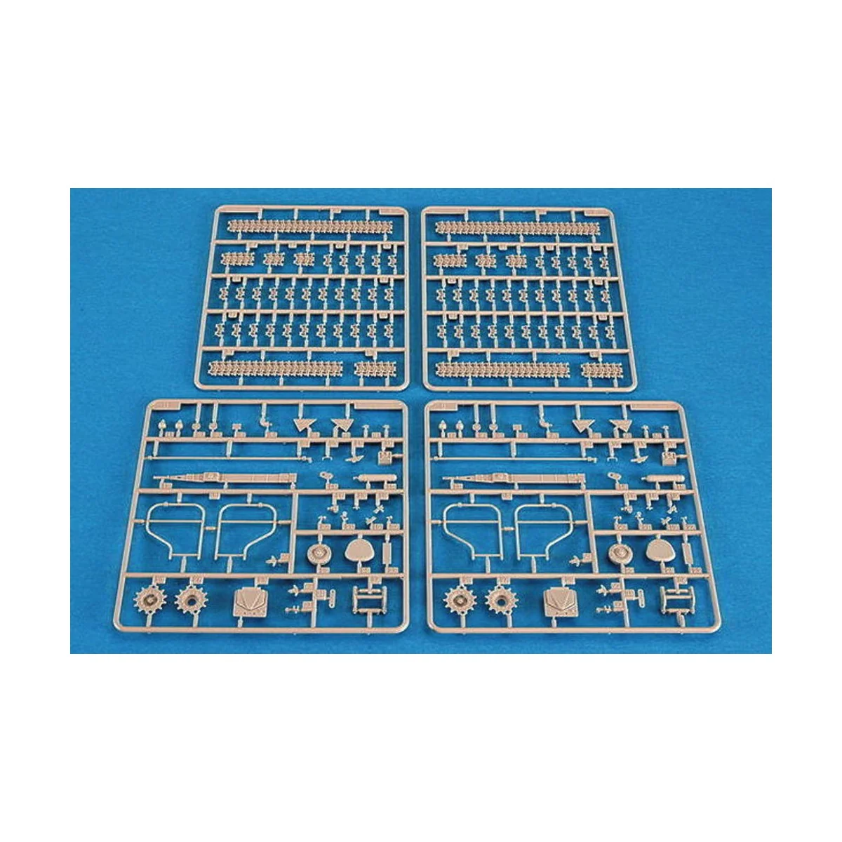 Russian SAM-6 Antiaircraft Missile, 1/35 - Trumpeter 00361 Russian SAM-6 Antiaircraft Missile, 1/35 - Trumpeter 00361