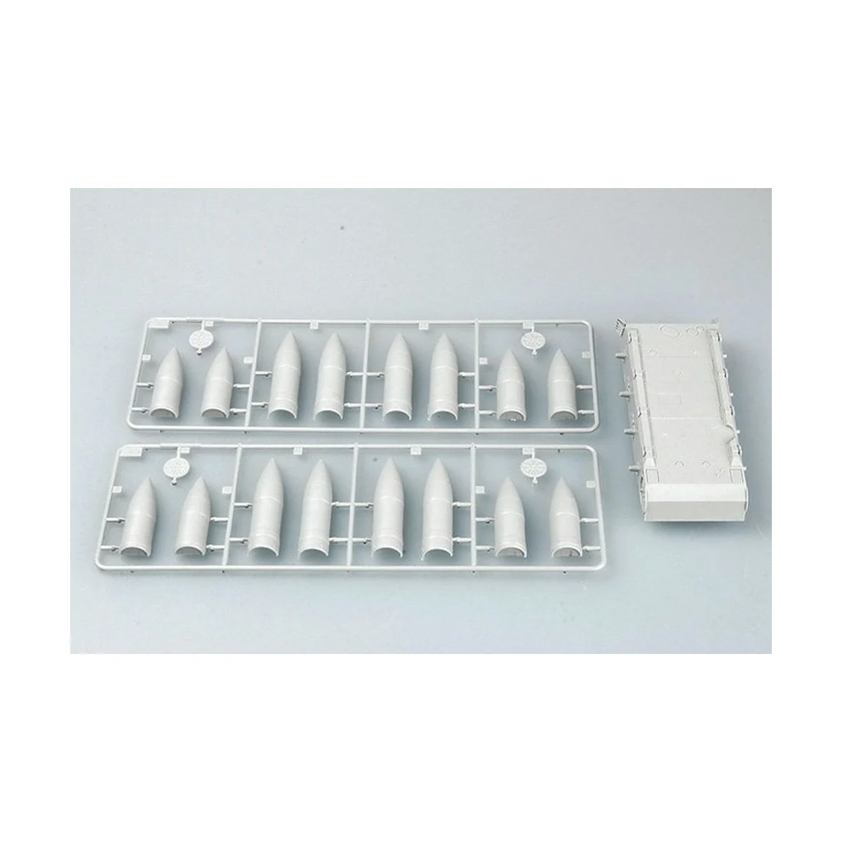 German Pz.Kpfw IV Ausf F Fahrgestell, 1/35 - Trumpeter 00363 German Pz.Kpfw IV Ausf F Fahrgestell, 1/35 - Trumpeter 00363