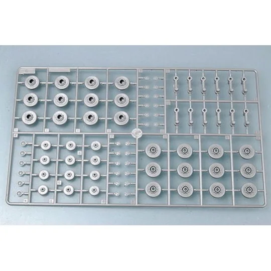 German Pz.Kpfm. KV-1 756(r) Tank - Trumpeter 00366