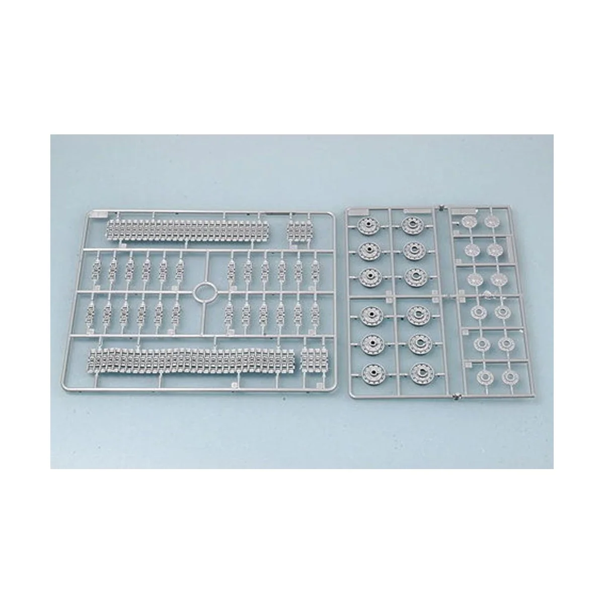 German Pz.Kpfwg. KV-2 754, 1/35 - Trumpeter 00367 German Pz.Kpfwg. KV-2 754, 1/35 - Trumpeter 00367