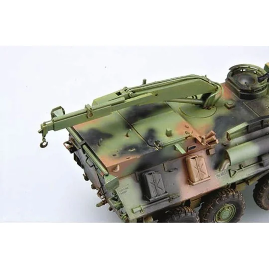 USMC LAV-R Light Armored Veh.Recovery, 1/35 - Trumpeter 00370