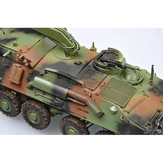 USMC LAV-R Light Armored Veh.Recovery - Trumpeter 00370