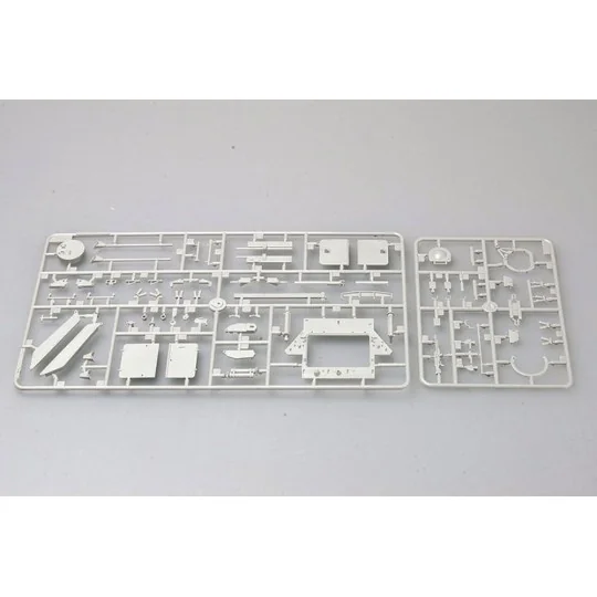 USMC LAV-R Light Armored Veh.Recovery, 1/35 - Trumpeter 00370