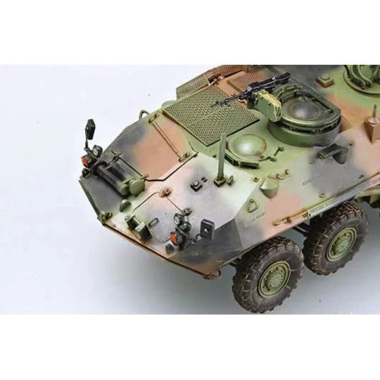 USMC LAV-R Light Armored Veh.Recovery - Trumpeter 00370