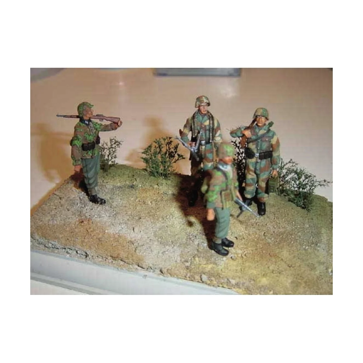 12. Panzerdivision Normandie 1944, 1/35 - Trumpeter 00401 12. Panzerdivision Normandie 1944, 1/35 - Trumpeter 00401