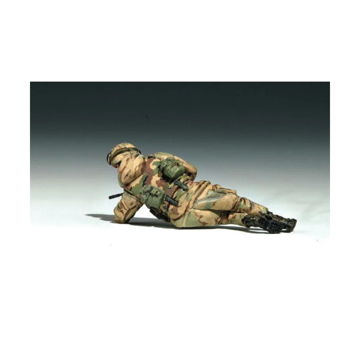 US 101st Airborne Division Crew, 1/35 - Trumpeter 00410 US 101st Airborne Division Crew, 1/35 - Trumpeter 00410