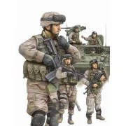Modern U.S. Army Armor Crewman & Infantry, 1/35 - Trumpeter 00424