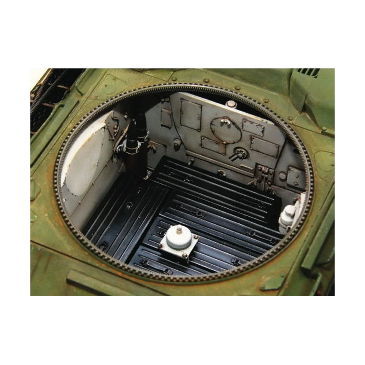 T-34/85 1944 Baunummer 183, 1/16 - Trumpeter 00902