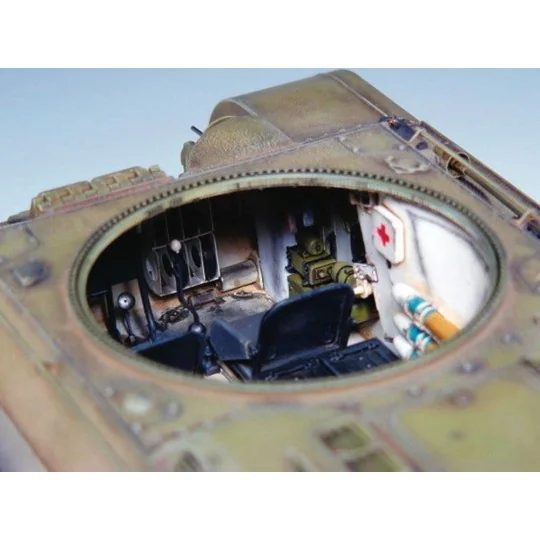 T-34/76 1943, 1/16 - Trumpeter 00903 T-34/76 1943, 1/16 - Trumpeter 00903