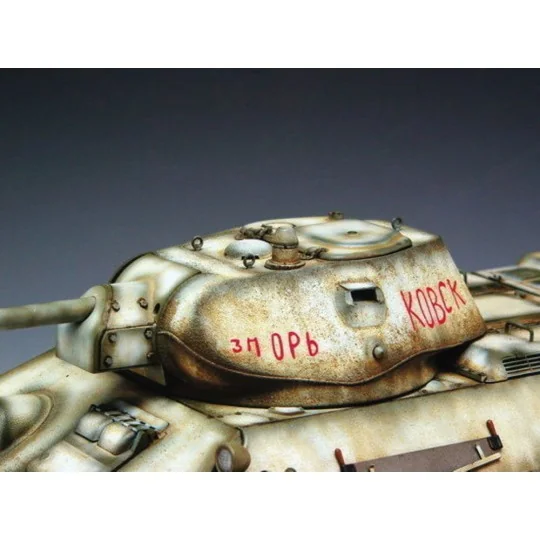 T-34/76 Soviet Tank (1942), 1/16 - Trumpeter 00905