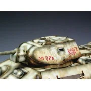 T-34/76 Soviet Tank (1942), 1/16 - Trumpeter 00905
