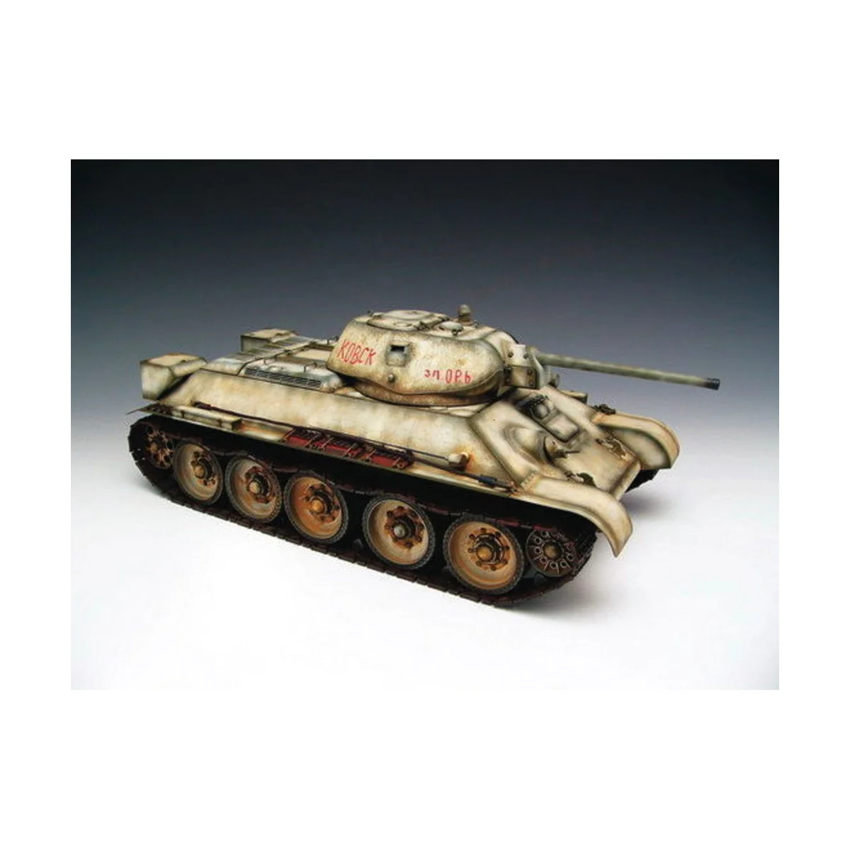 T-34/76 Soviet Tank (1942), 1/16 - Trumpeter 00905