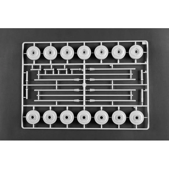German Leopard 2A6 MBT, 1/16 - Trumpeter 00966