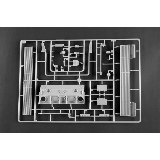 German Leopard 2A6 MBT, 1/16 - Trumpeter 00966