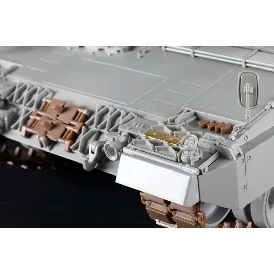 German Leopard 2A6 MBT, 1/16 - Trumpeter 00966