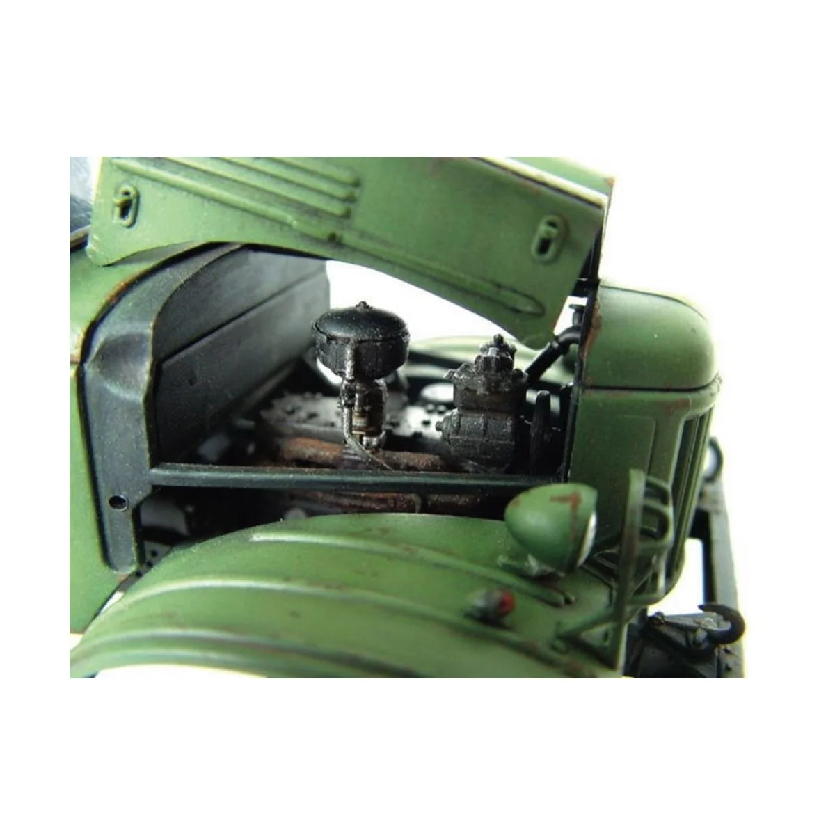 ZIL-157 6x6 Soviet Military Truck, 1/35 - Trumpeter 01001 ZIL-157 6x6 Soviet Military Truck, 1/35 - Trumpeter 01001