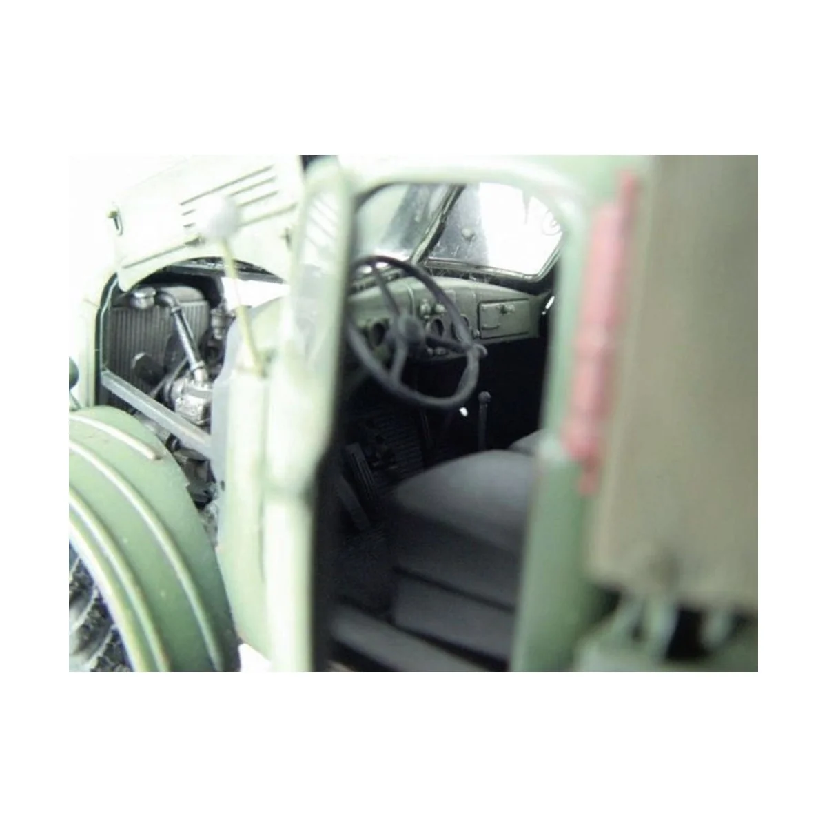 ZIL-157 6x6 Soviet Military Truck, 1/35 - Trumpeter 01001 ZIL-157 6x6 Soviet Military Truck, 1/35 - Trumpeter 01001