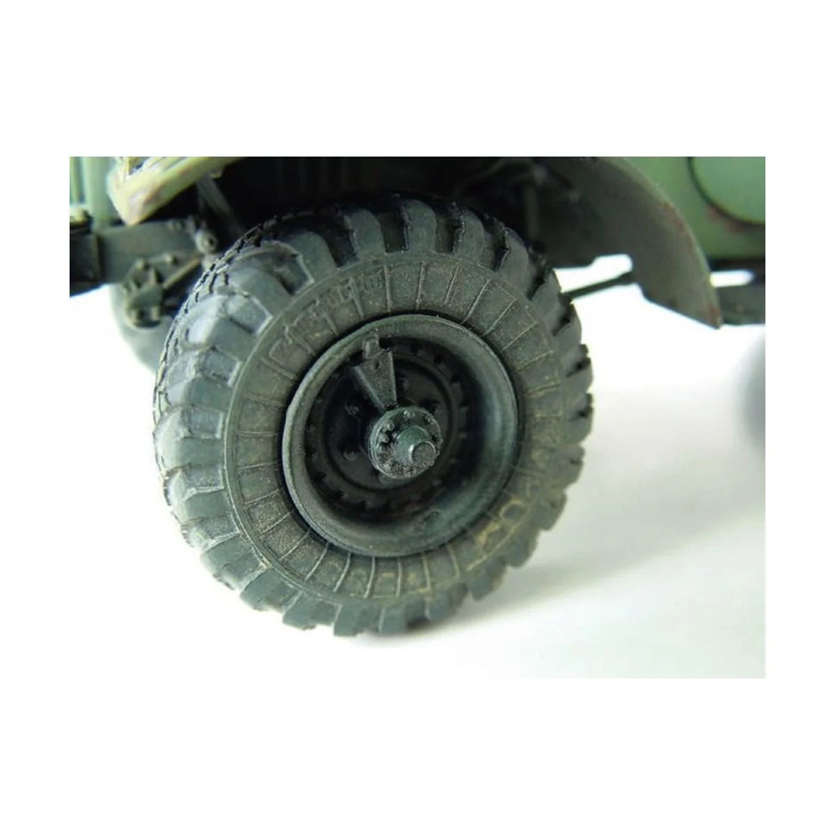 ZIL-157 6x6 Soviet Military Truck, 1/35 - Trumpeter 01001 ZIL-157 6x6 Soviet Military Truck, 1/35 - Trumpeter 01001