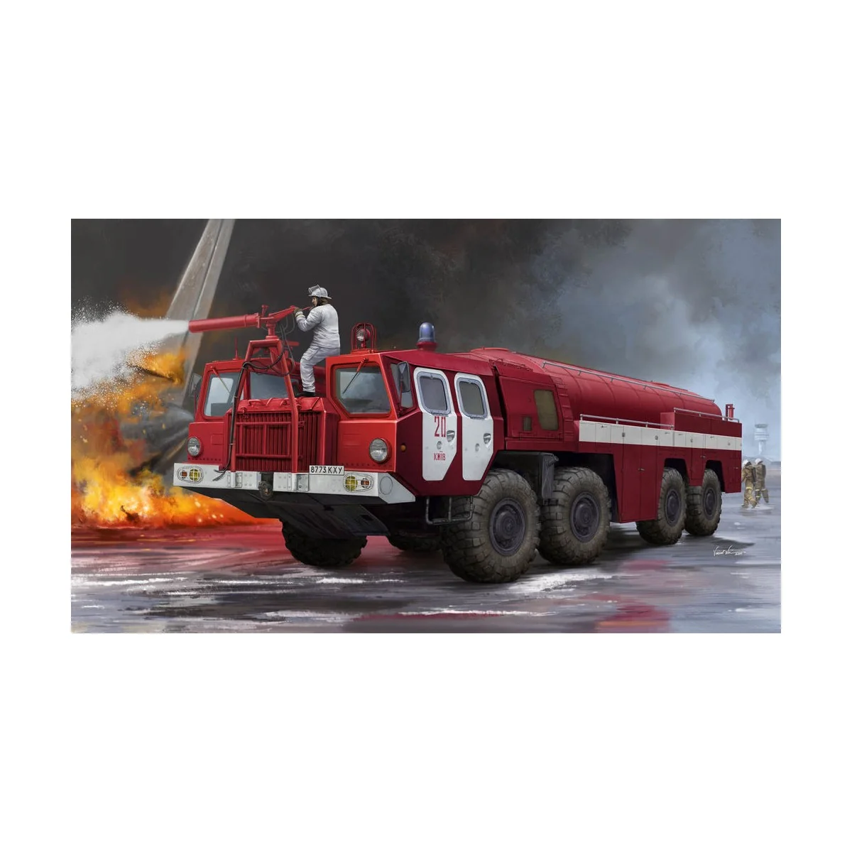 Airport Fire Fighting Vehicle AA-60 (MAZ-7310) 160.01 - Trumpeter 0...