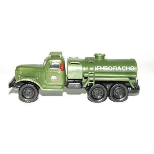 Russischer Tank-LKW ZIL-157 - Trumpeter 01102