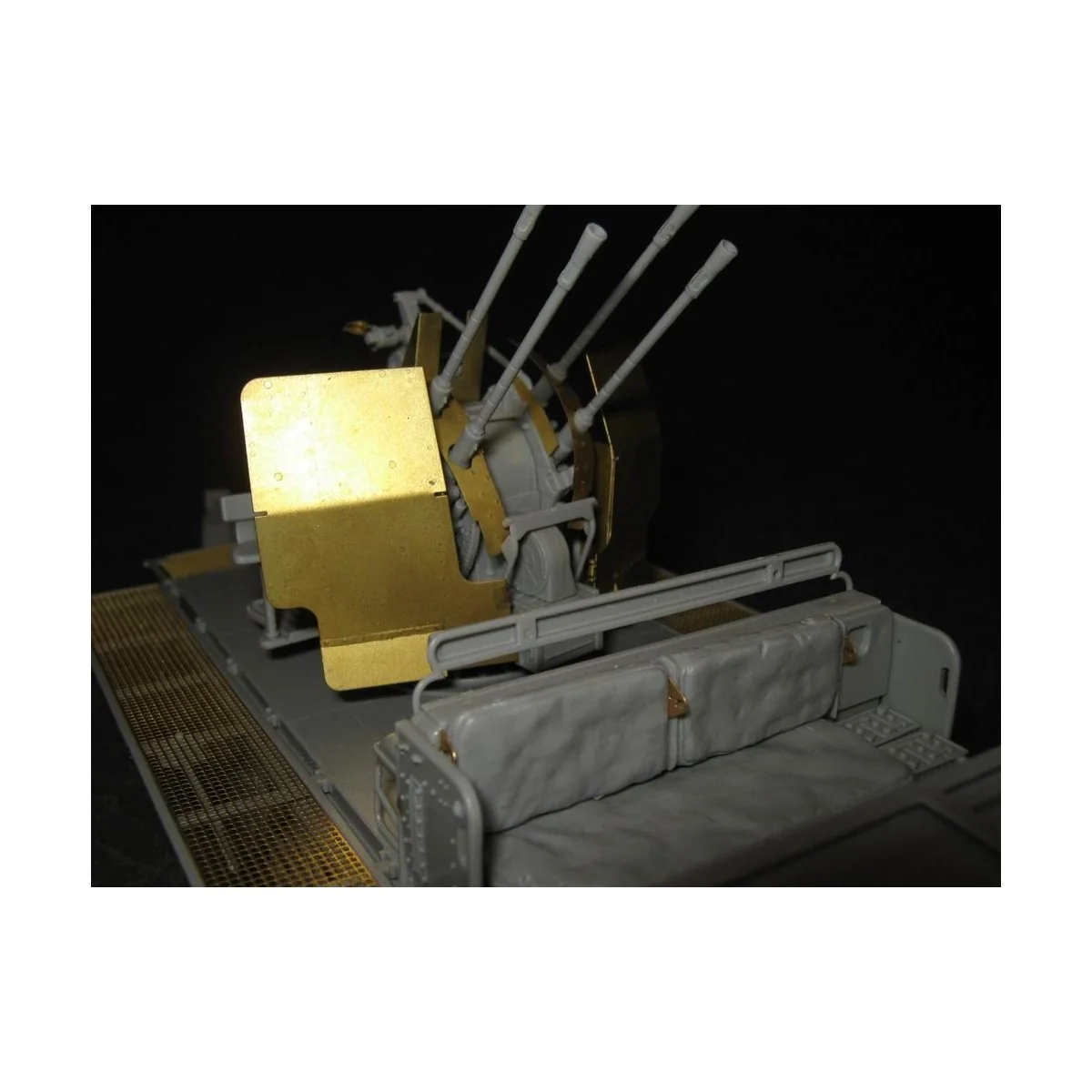 2 cm Flakvierling 38 Selbstfahrlafette (Sd.Kfz.7/1 early version), ...