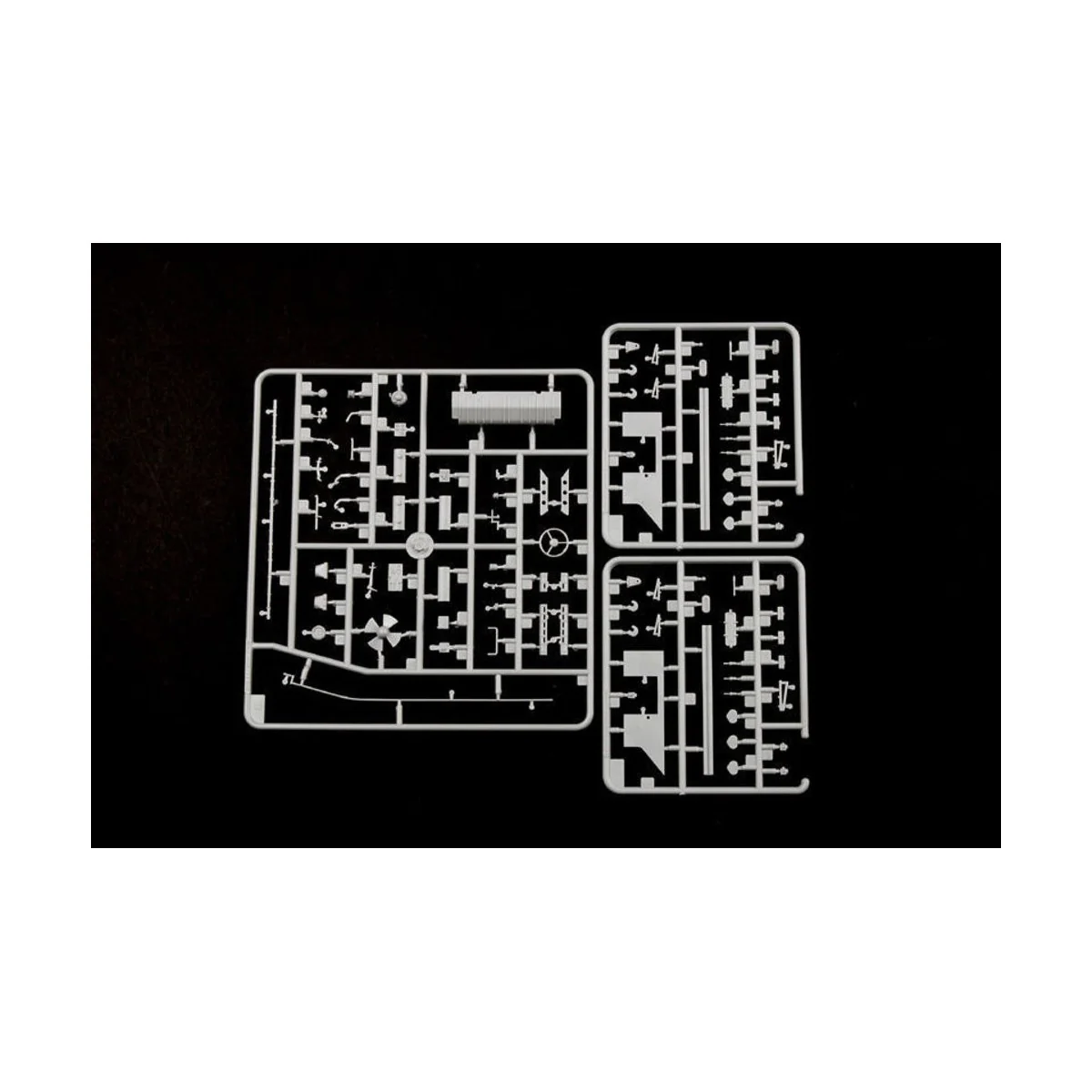 BTR-60P APC - Trumpeter 01542